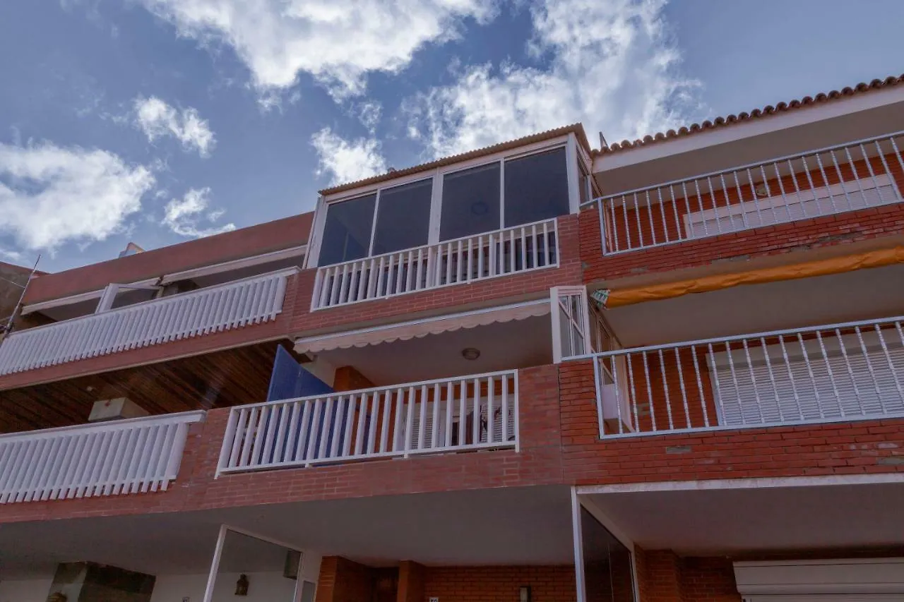 Apartment Clara Rosa Beach House Telde